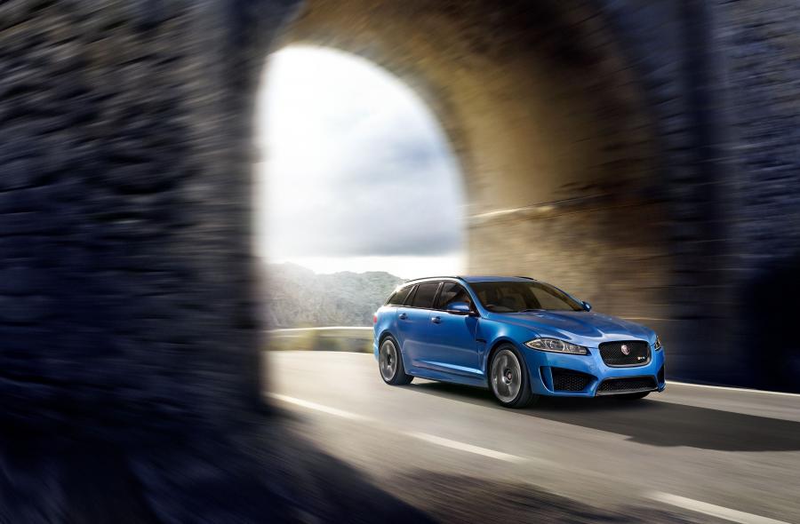  Jaguar XFR-S Sportbrake 2014 года  (UK) (фото 46 из 50)